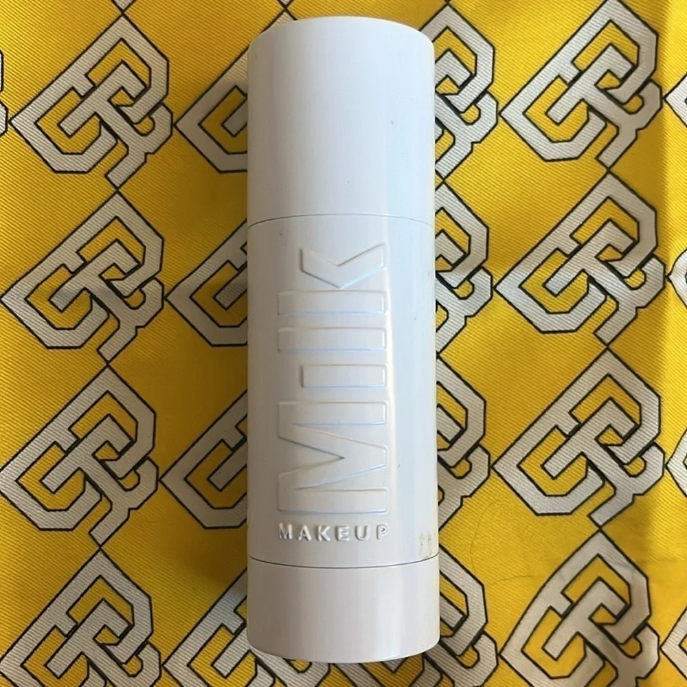 Brand New Milk Makeup Flex Foundation Stick Porcelain Medium Coverage Natural